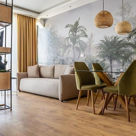 Apartment Jungle Belgrado Exterior foto