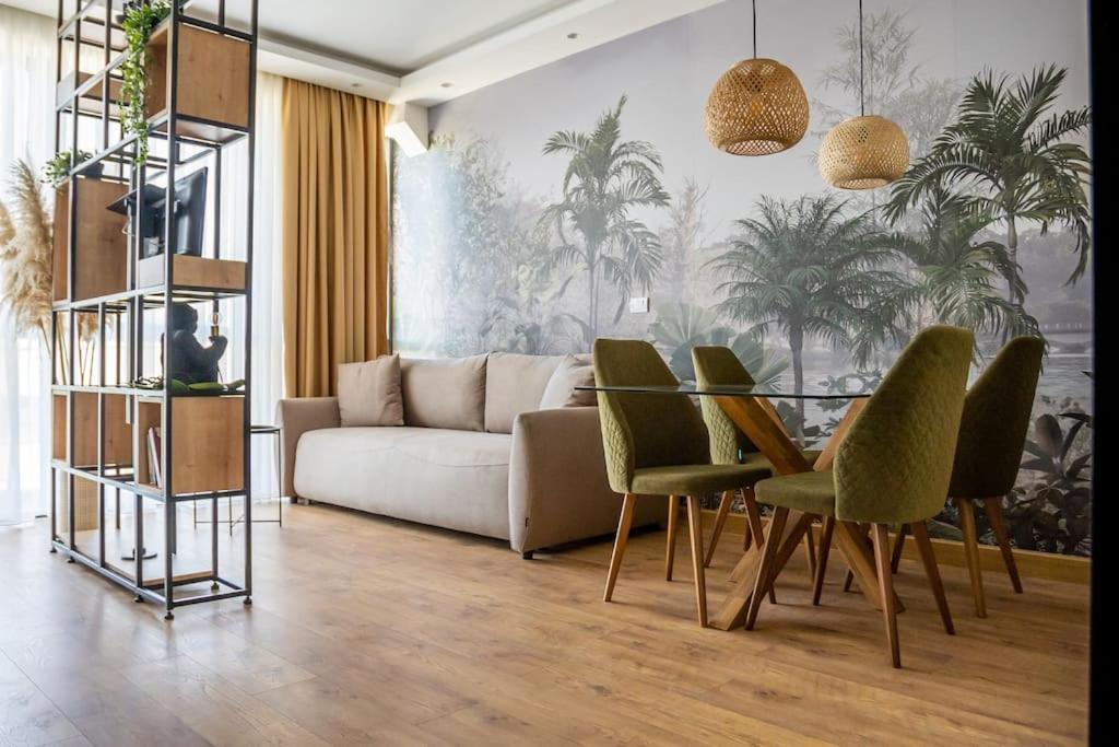 Apartment Jungle Belgrado Exterior foto